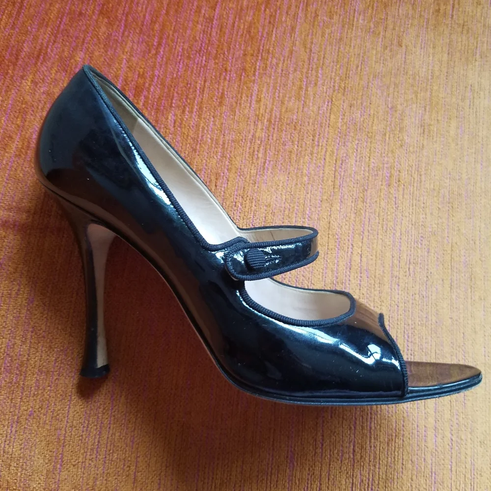 MANOLO BLAHNIK Mary Jane Shoes - Picture 6 of 13